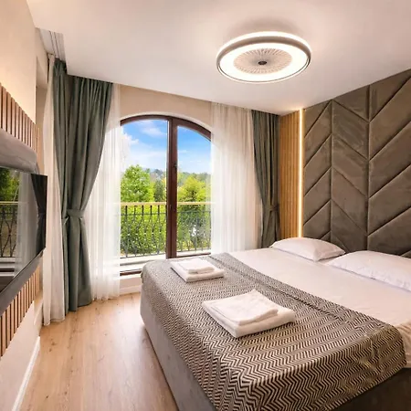 Harmony 18-401 Private Apartment *