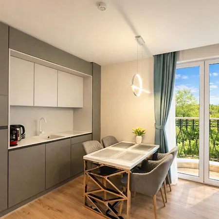 Harmony Suites18 Private 401 סאני ביץ'